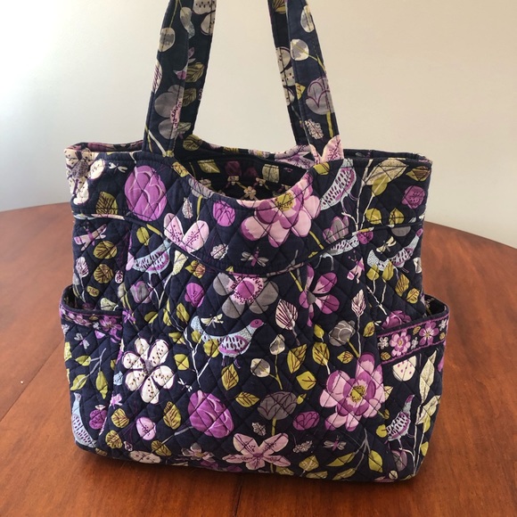 Retired print vera Bradley side by side tote - Picture 1 of 2